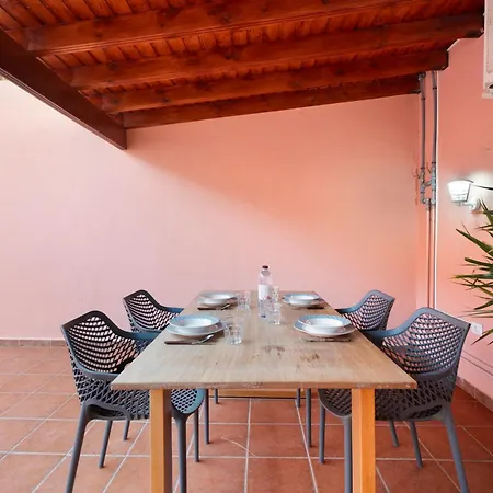 Paula By Paramount Holidays *